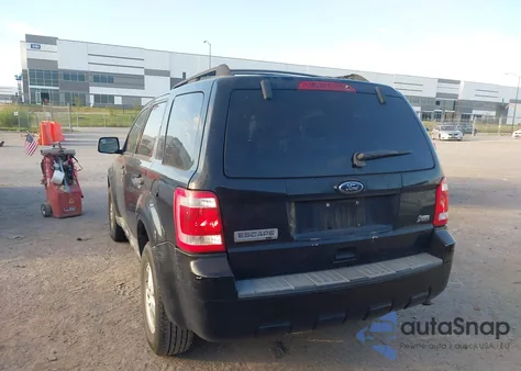 2010 Ford Escape Xlt из США, поврежденный, VIN 1FMCU0DG2AKB20926